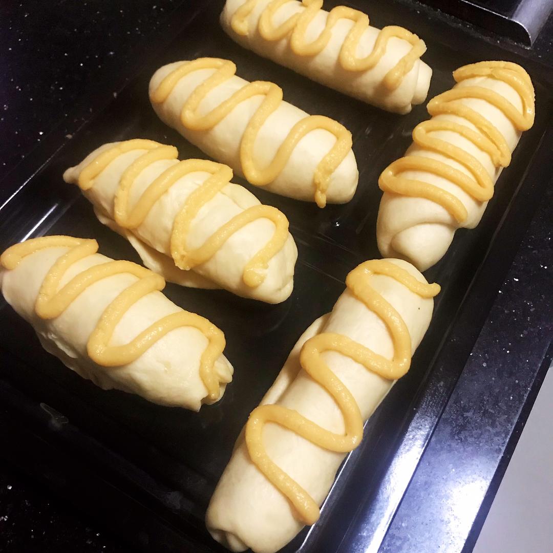 毛毛虫面包