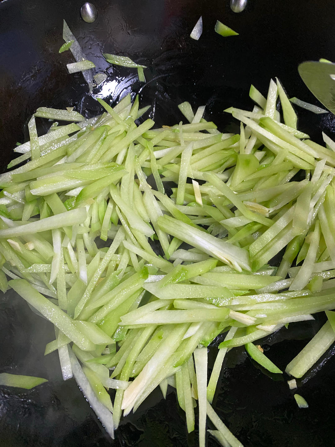 清甜爽口好味道-快炒佛手瓜