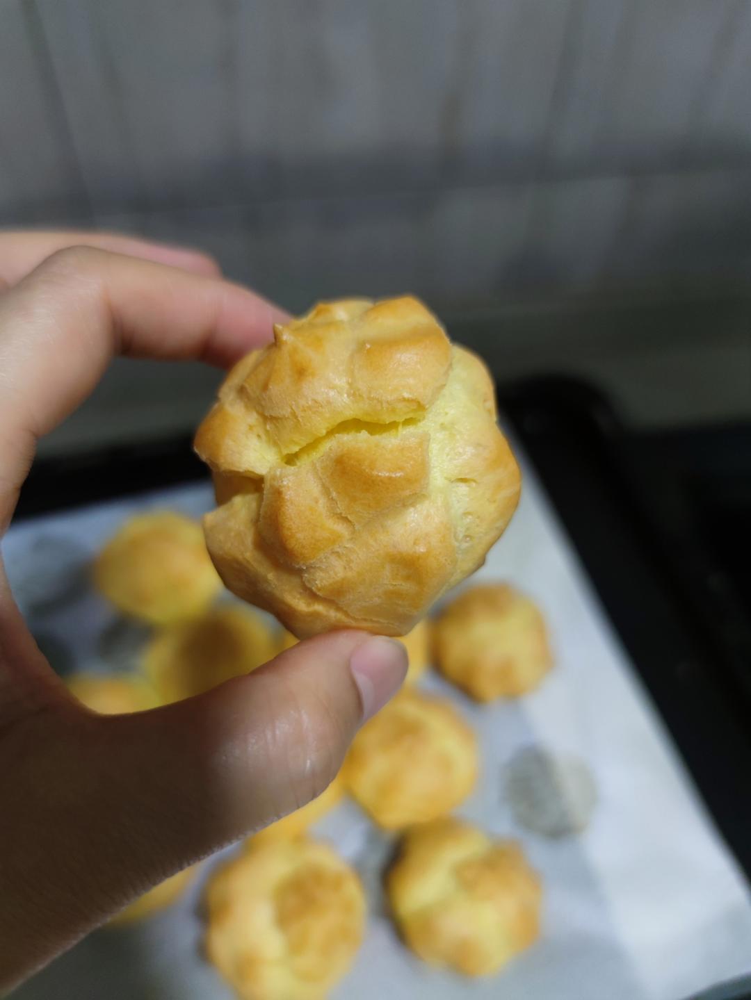 简单易成功的奶油小泡芙做法