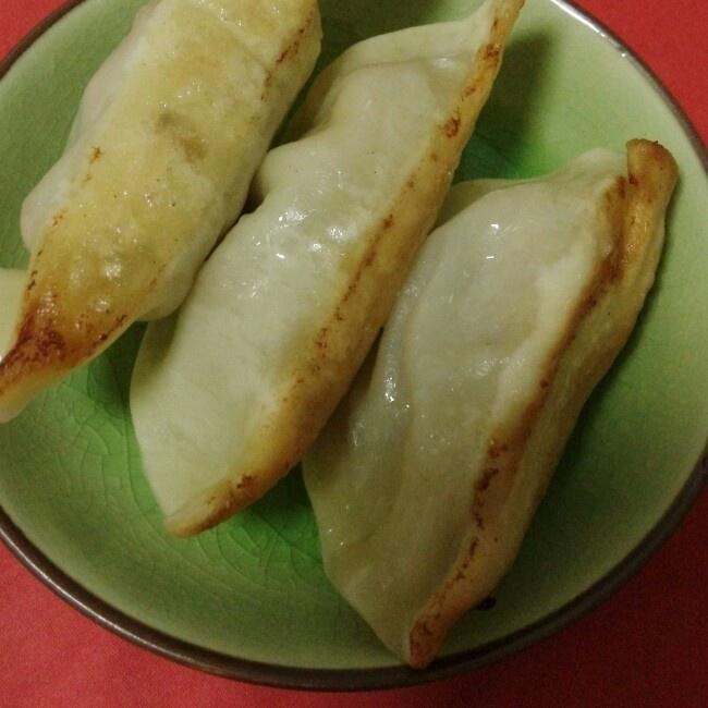 电饭锅煎饺的做法 步骤5