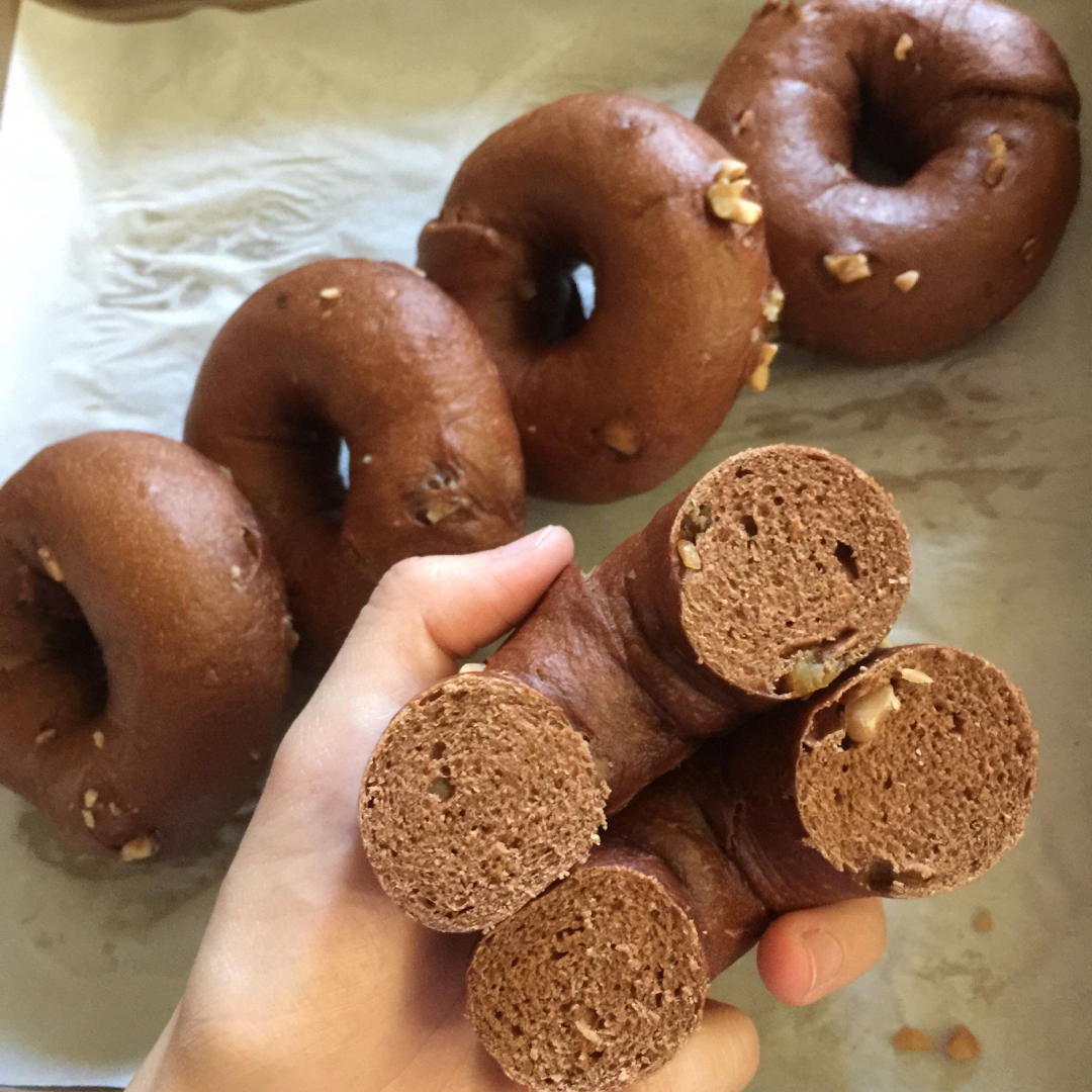 坚果橙皮丁巧克力贝果