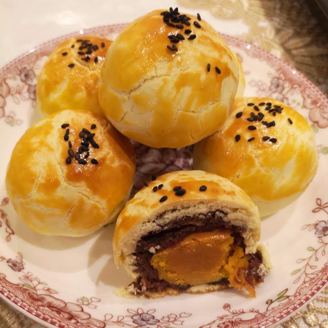 《Tinrry+》菠萝蛋黄酥（超快手、免揉、不用开酥）