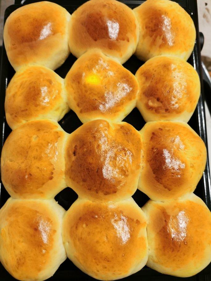 爆松软的鲜奶小面包（一次发酵易出膜）
