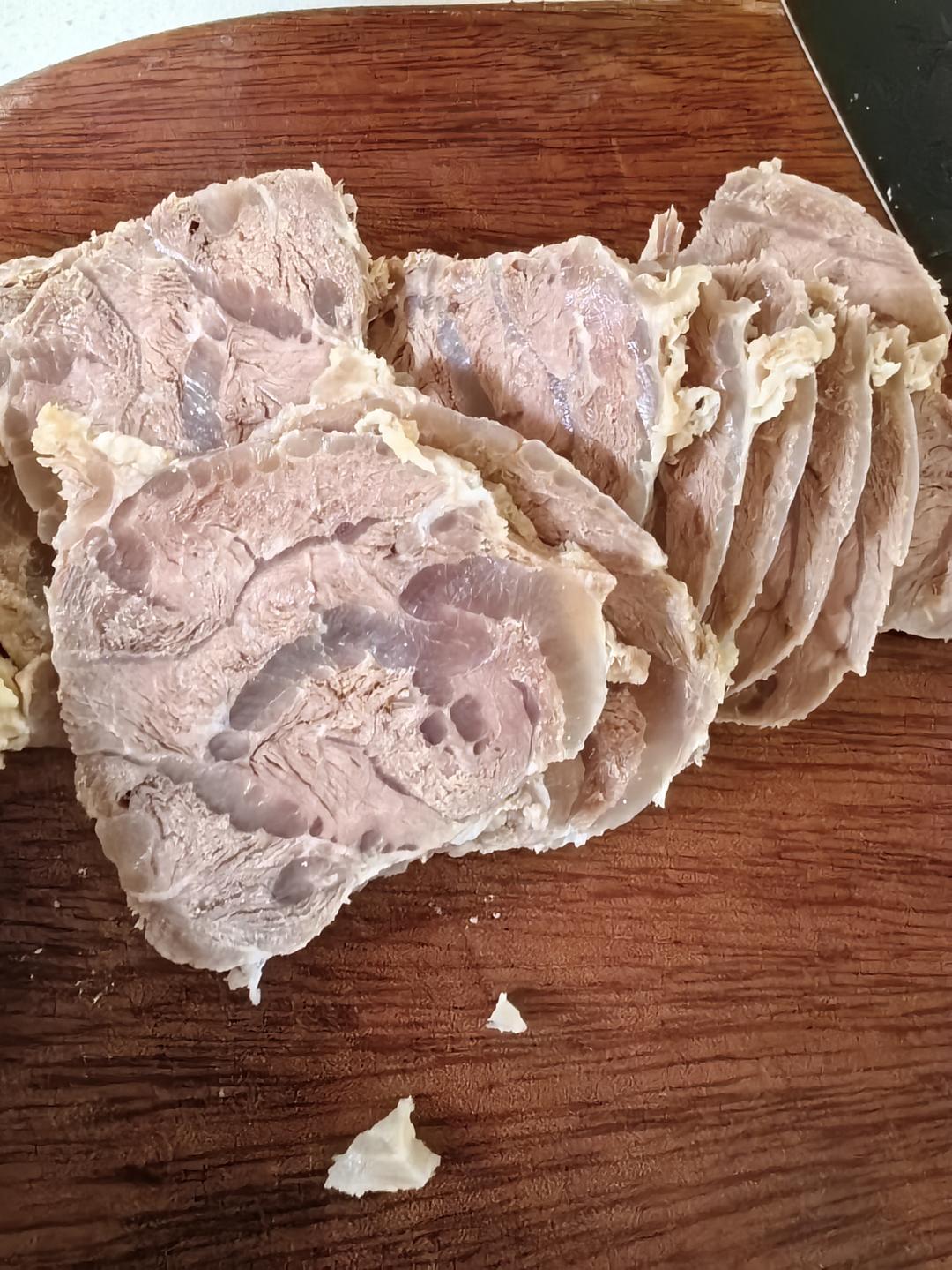 清卤牛肉