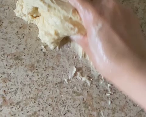 手工揉基础面包，松软拉丝（教程超详细)的做法 步骤11