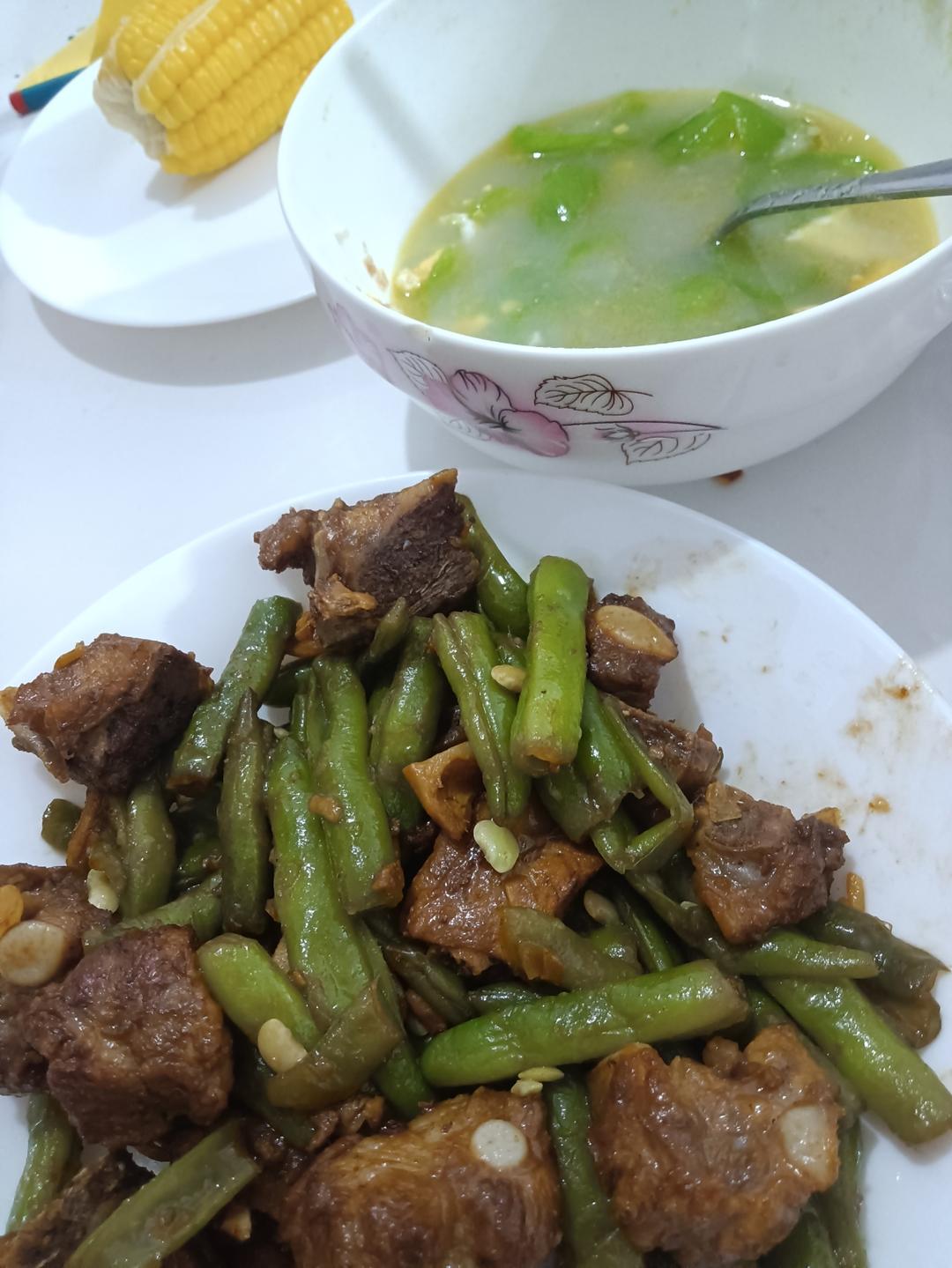 『家常料理笔记』排骨炖豆角