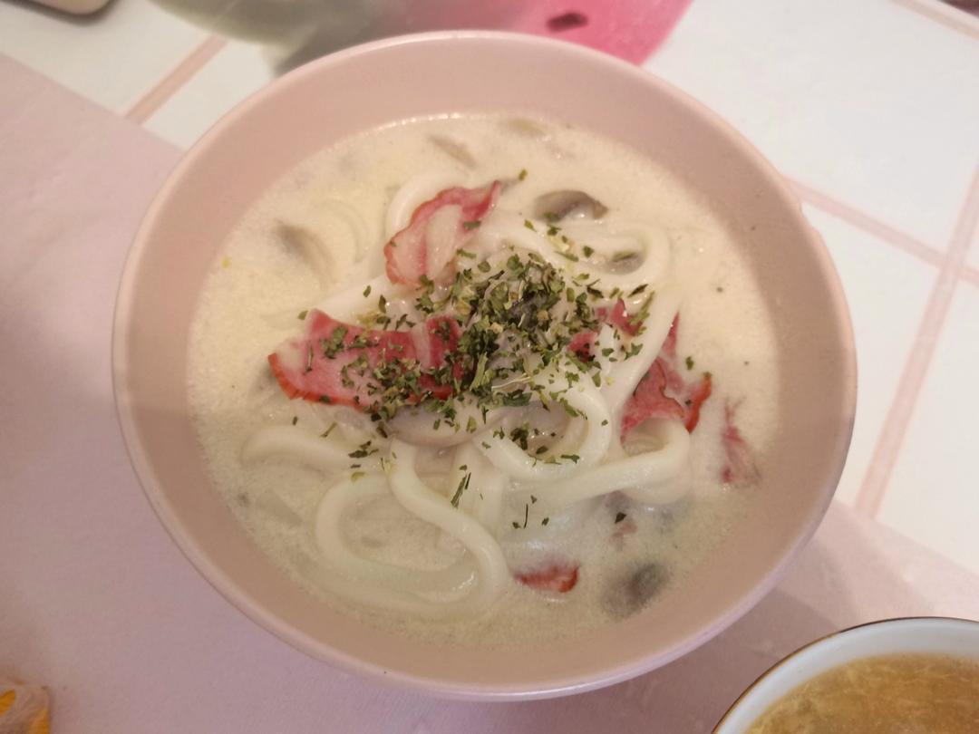 白酱蘑菇培根意面（牛奶版低热量）