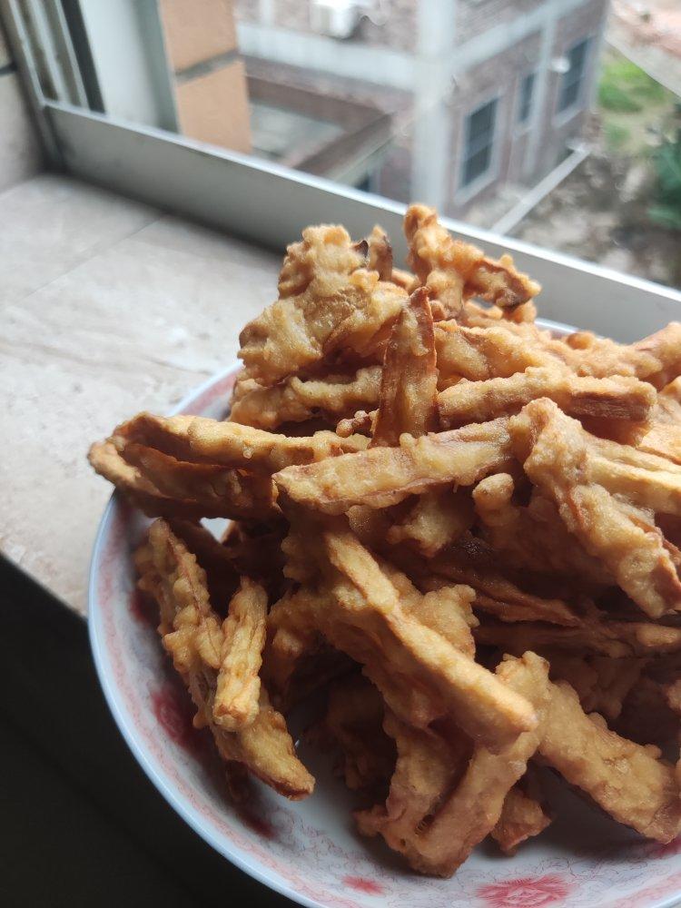 炸蘑菇用不用焯水？裹淀粉还是面粉？厨师长告诉你