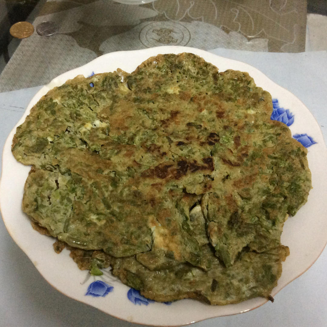 香椿鸡蛋饼