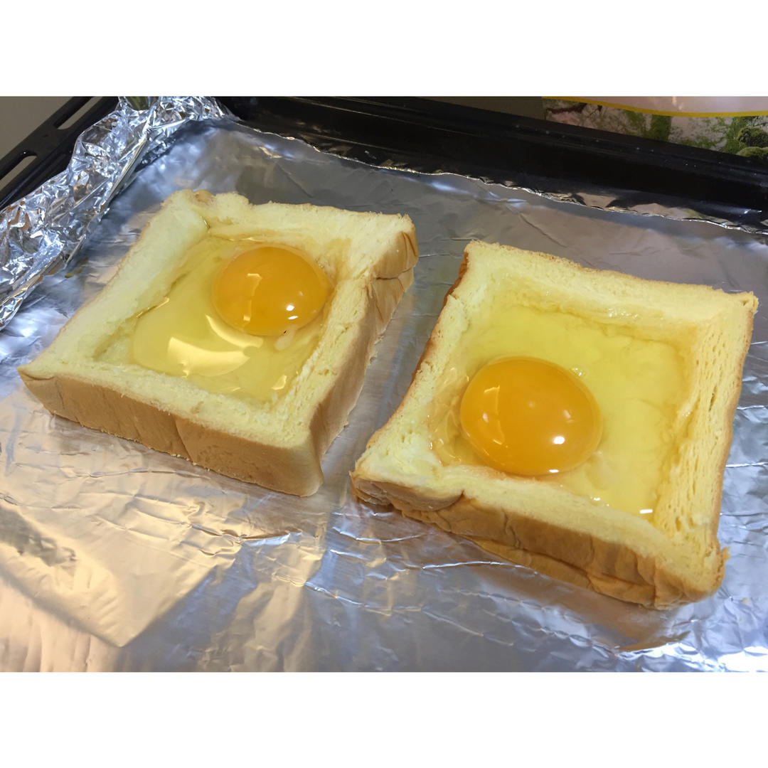 鸡蛋芝士烤吐司