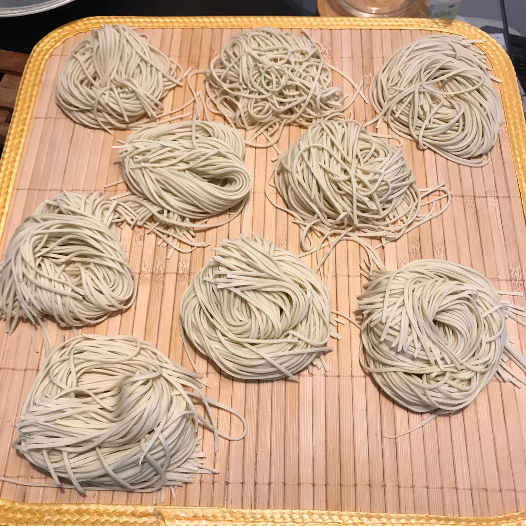 自制碱水面，碱面，热干面，云吞皮，馄饨皮