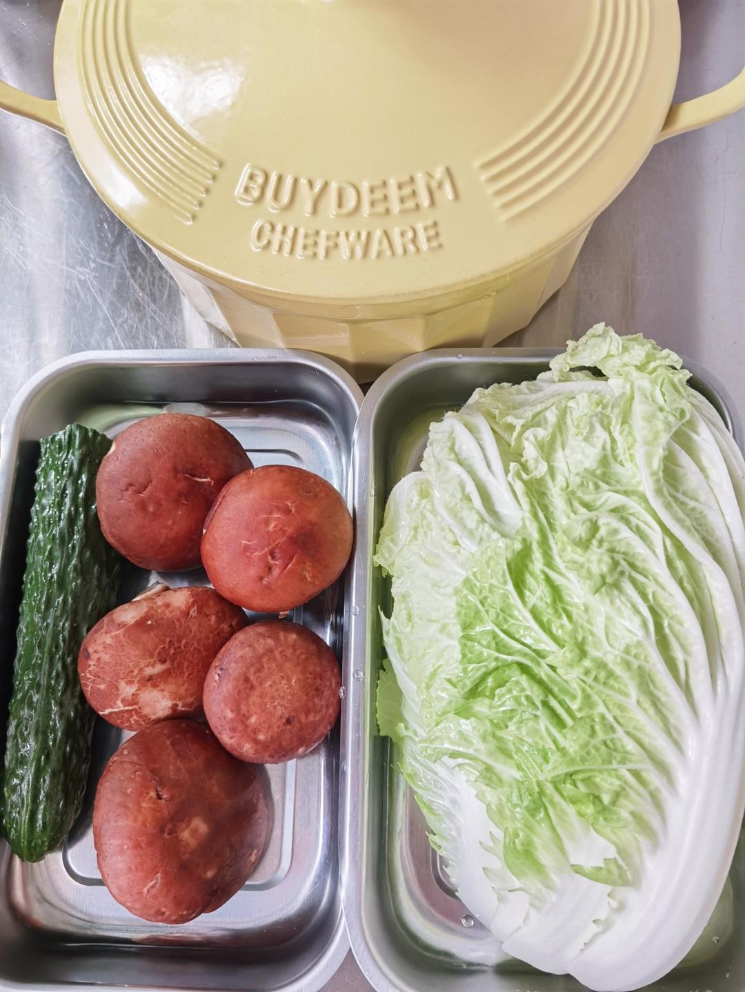 萝卜牛腩汤【11月北鼎珐琅锅食谱】