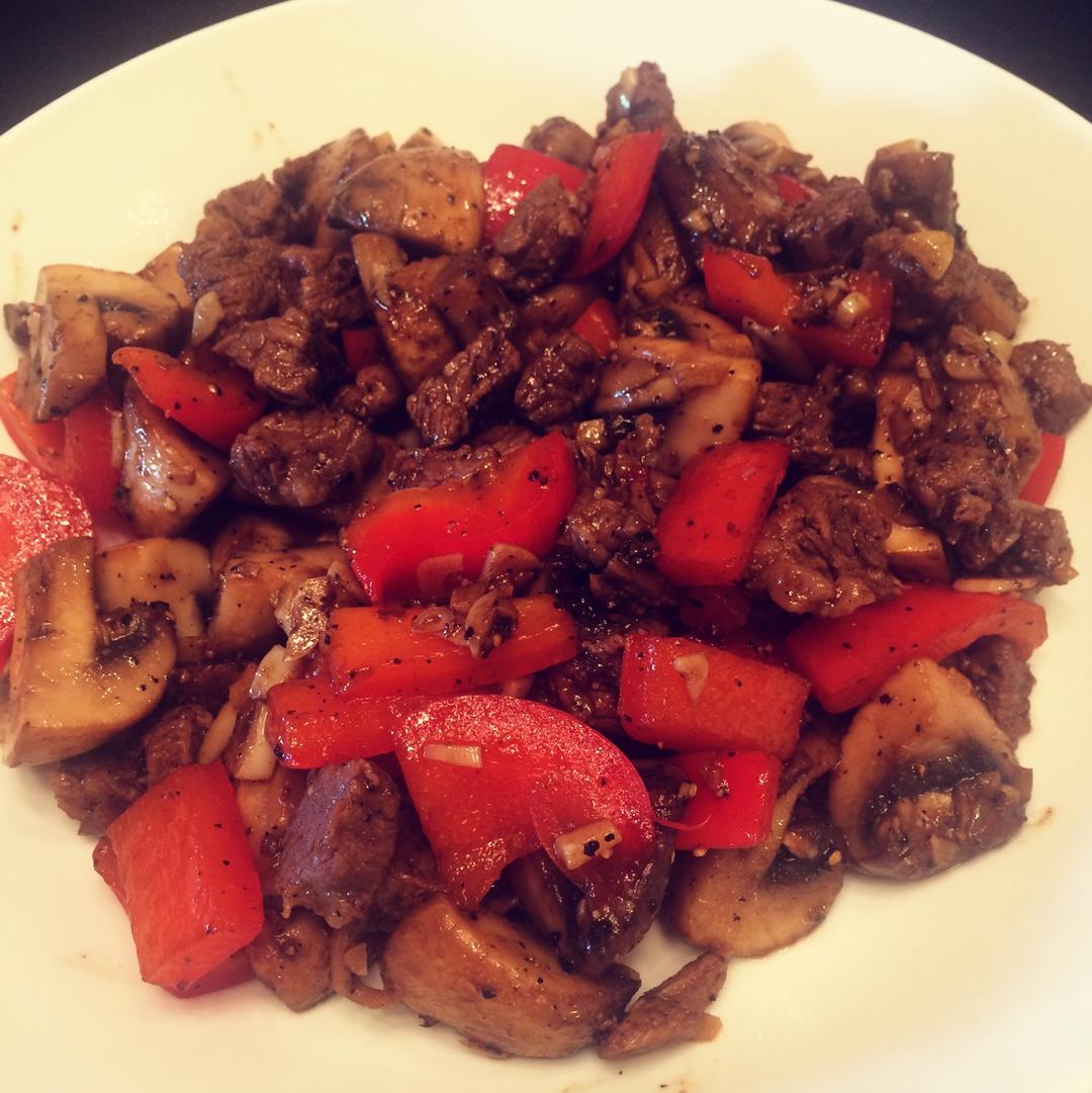 黑椒杏鲍菇牛肉粒