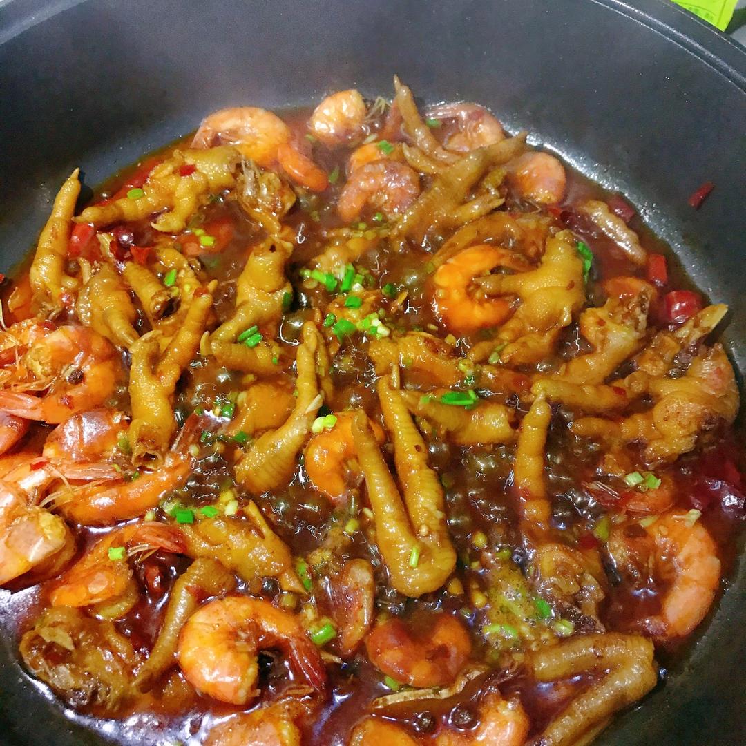 我烧饭我快乐做的鸡爪虾煲