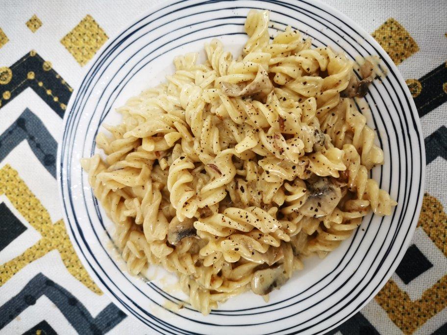 奶油鸡肉蘑菇意大利面 Cream of Mushroom Chicken Pasta