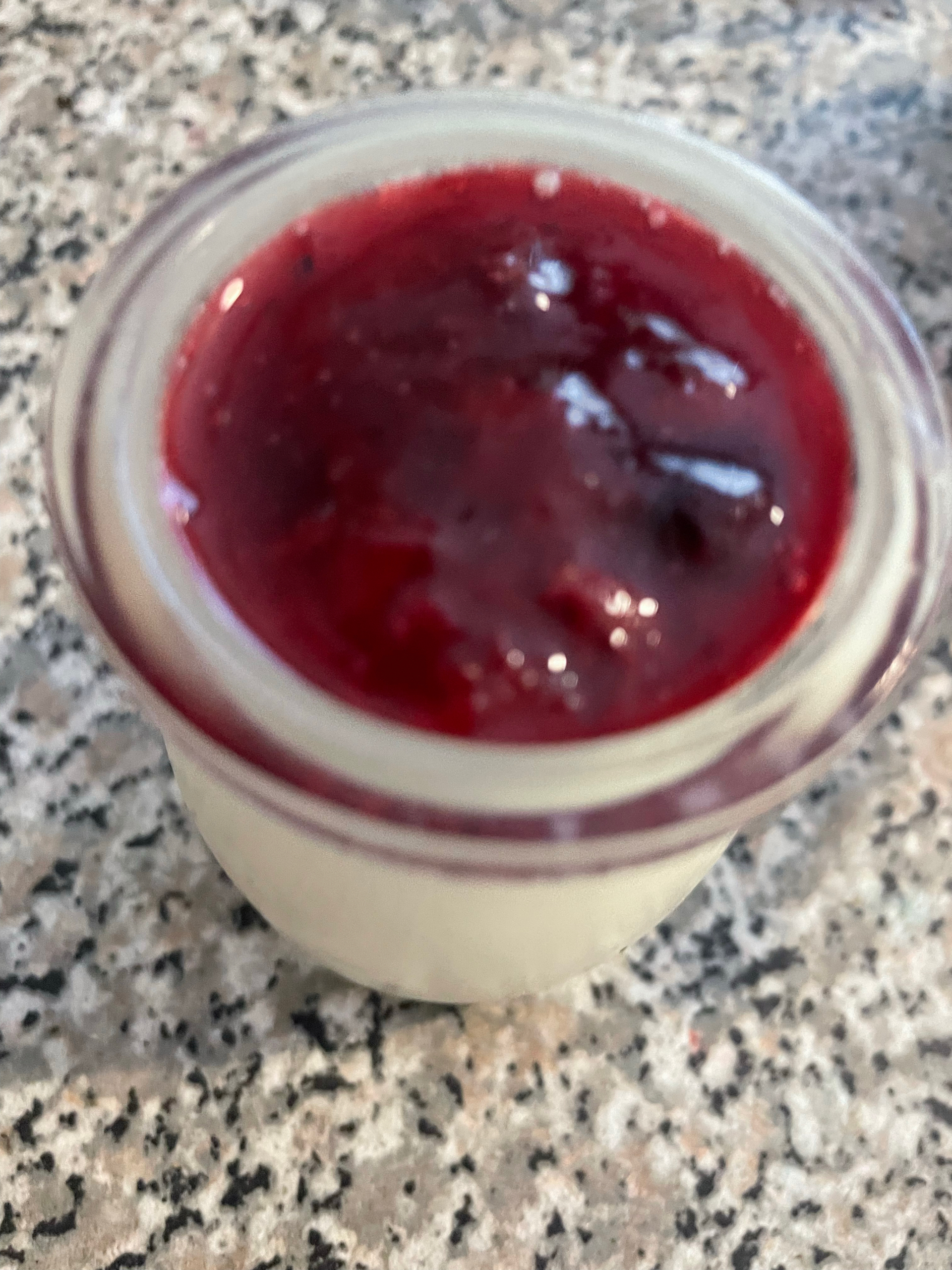 草莓🍓蓝莓🫐酱 奶冻的做法