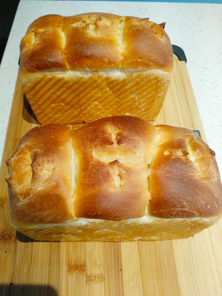 我认为最好吃的吐司🍞重磅奶油奶酪吐司（内含奶油奶酪馅料制作方法）