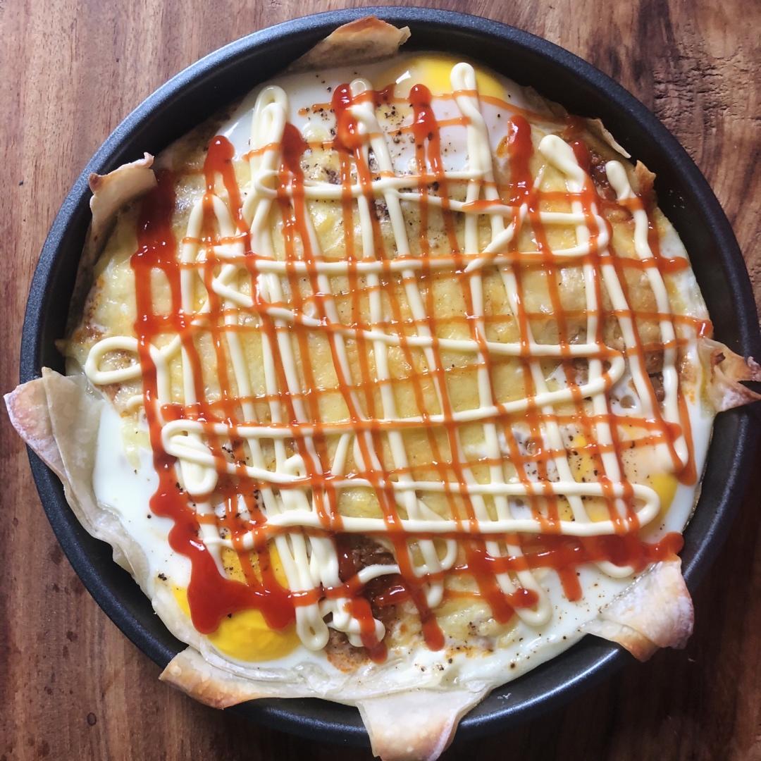 香脆馄饨皮披萨