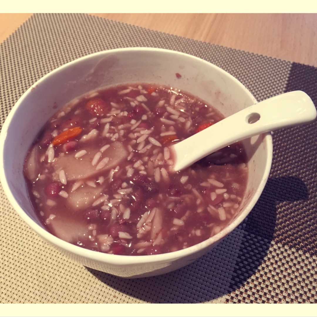 红豆黑米酒酿粥