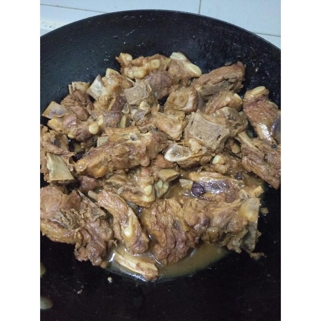 红烧排骨