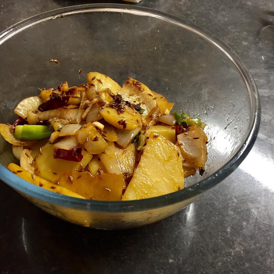 孜然洋葱土豆片