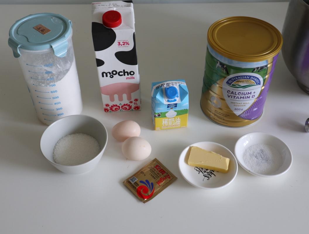 纯奶手撕吐司的做法 步骤1