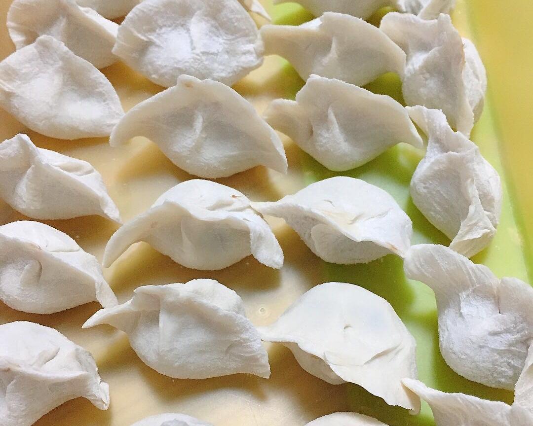 美味酸菜馅饺子的做法