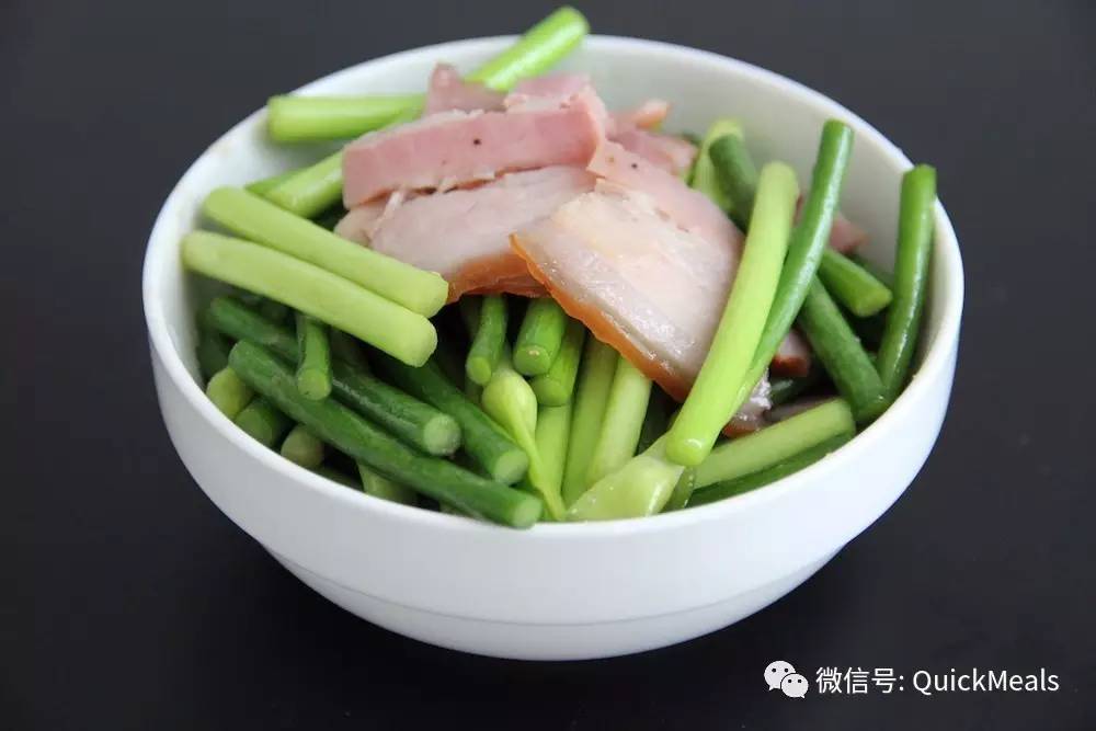 肉丝炒蒜苗