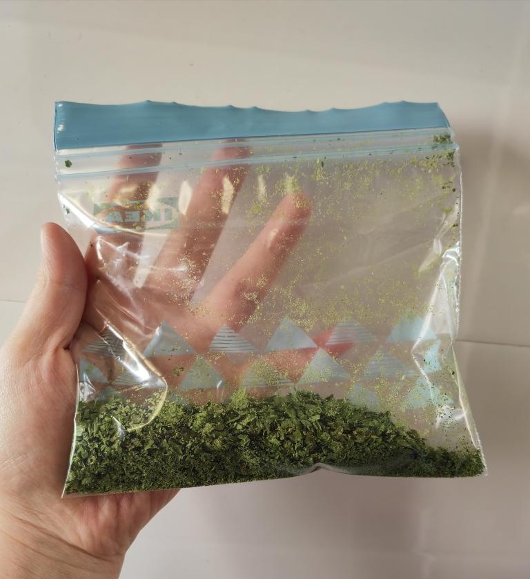 香芹叶变身香料-面包涂抹