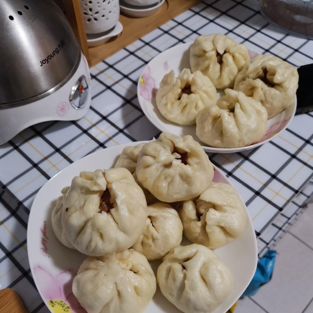 新手也能做出又白又胖的小鲜肉包