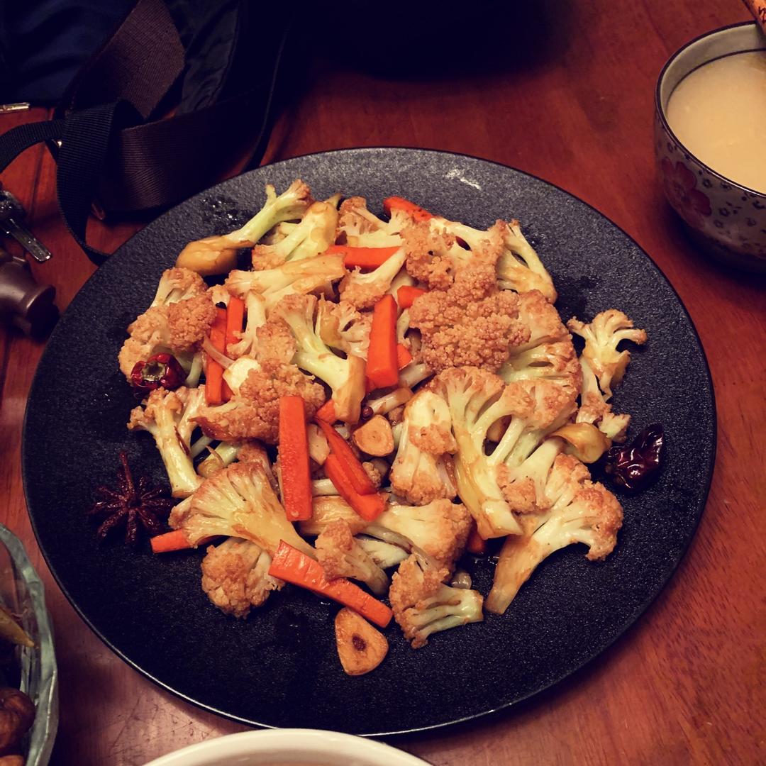 老丁的私房菜-干锅花菜