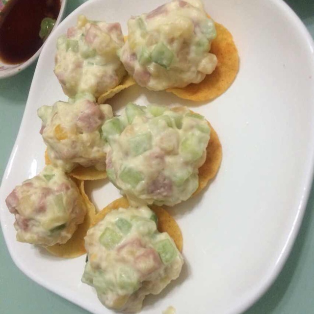 薯片沙拉盏