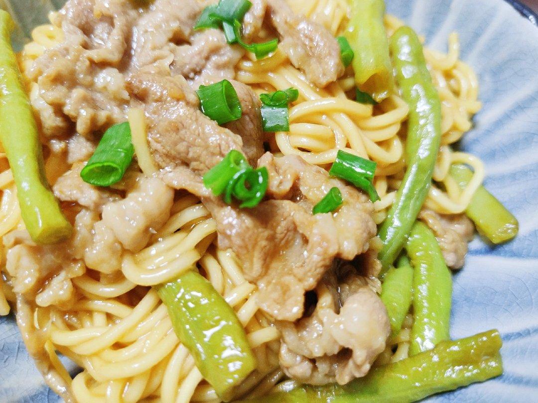 豆角焖面