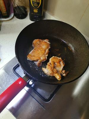 蜜汁照烧鸡肉饭的做法 步骤5
