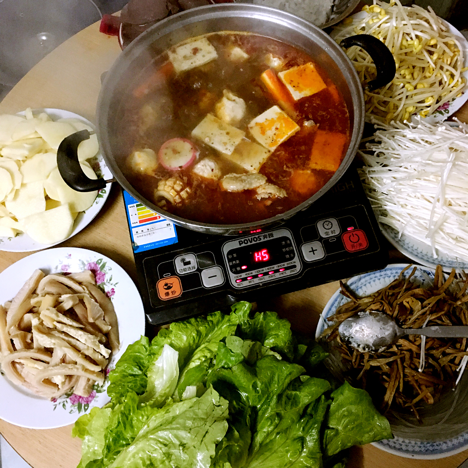 家庭美味特色火锅