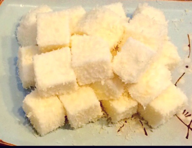 完胜85度C牛奶椰丝小方