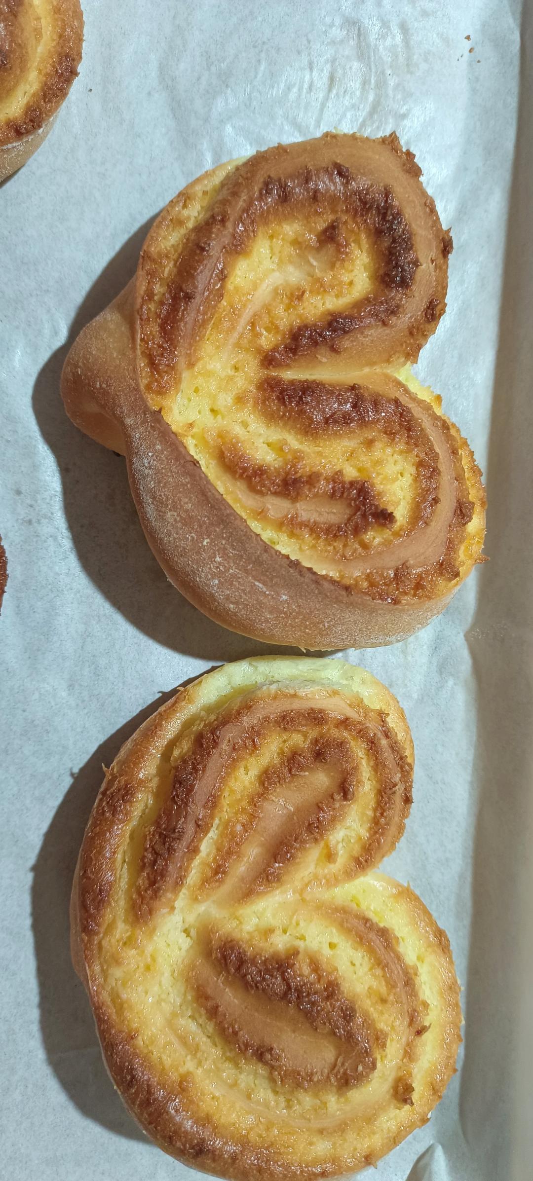 心形❤️椰蓉面包