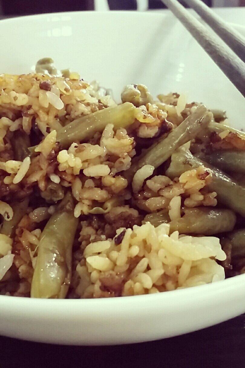 家乡扁豆肉饭
