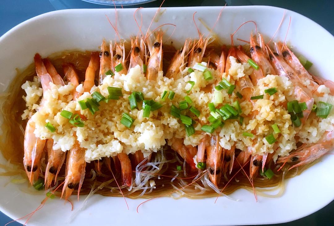 蒜蓉粉丝蒸大虾