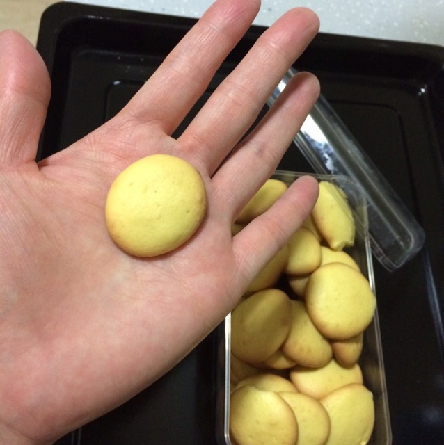 老少皆宜的蛋黄饼干