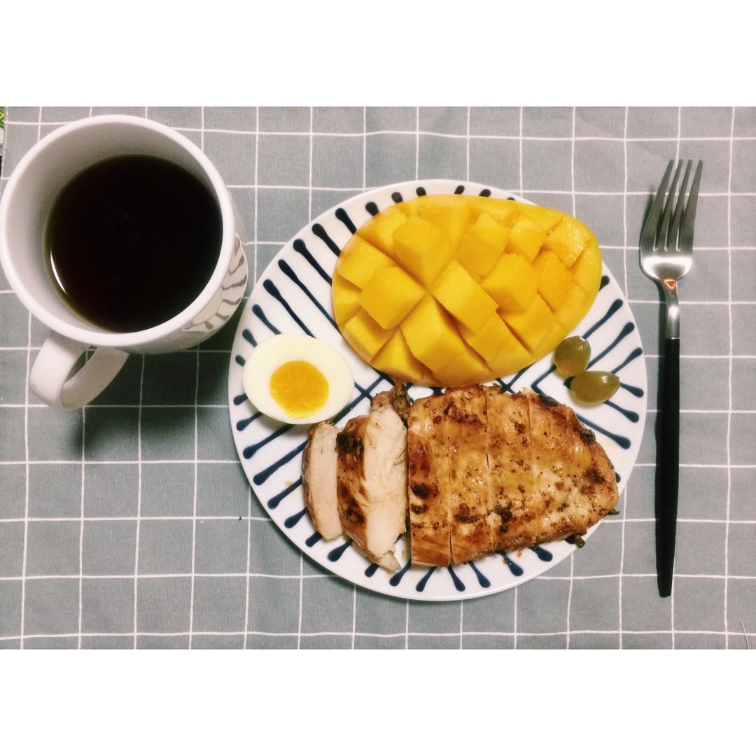 酷炫屌炸天好吃的煎鸡胸肉（香蒜蜂蜜煎鸡胸肉）