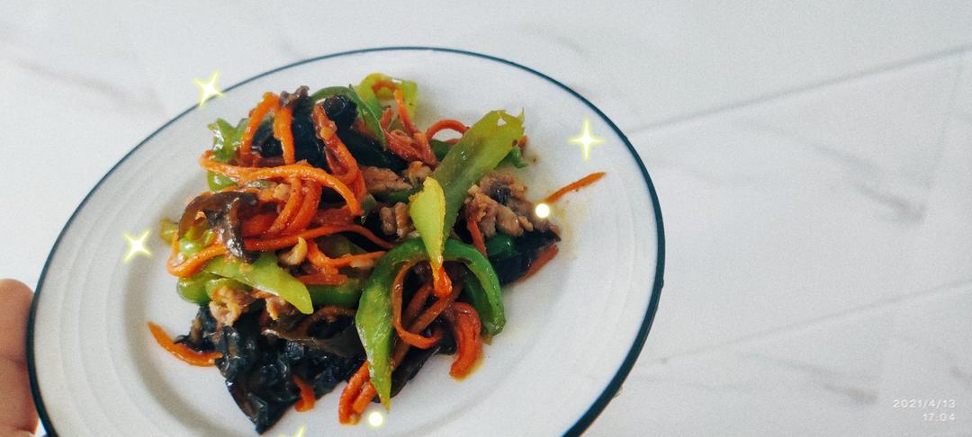 米饭🍚杀手鱼香鸡丝         （减脂期也可以吃）