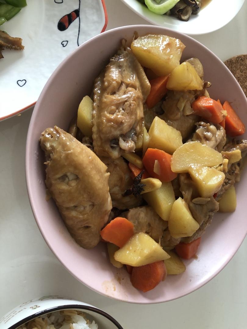 土豆炖鸡翅（快手零失败）