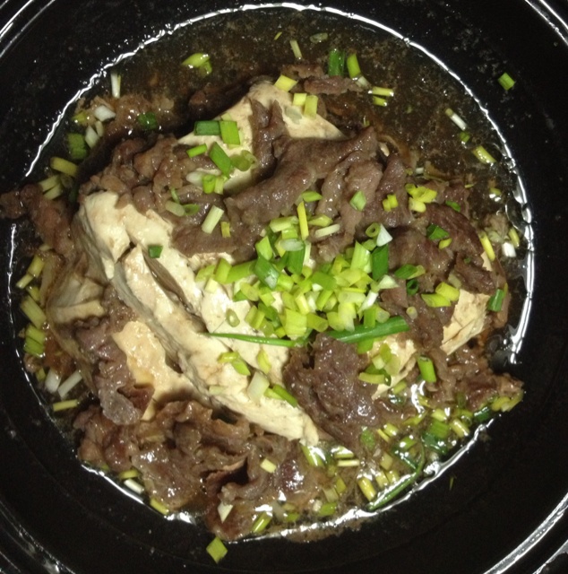 硅胶塔吉锅 肉花豆腐