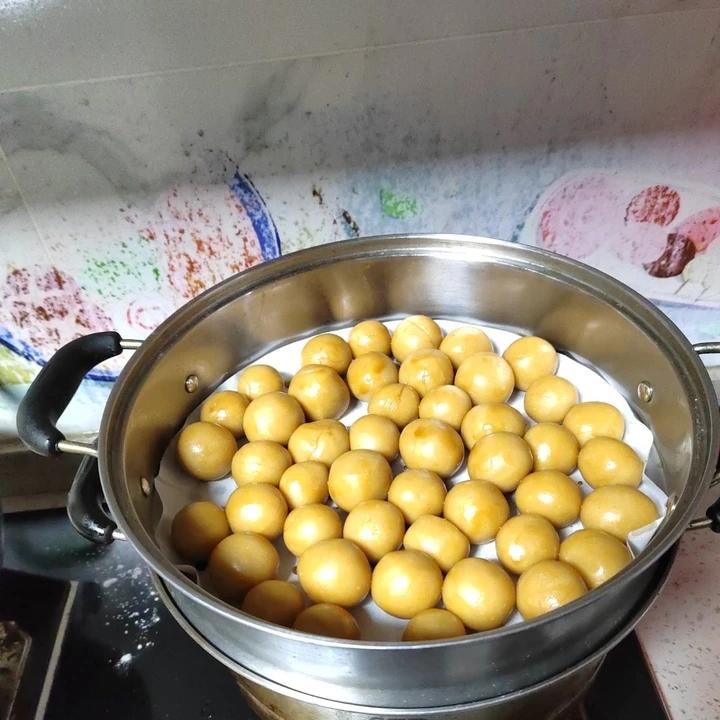 宁波特色小吃---灰汁团