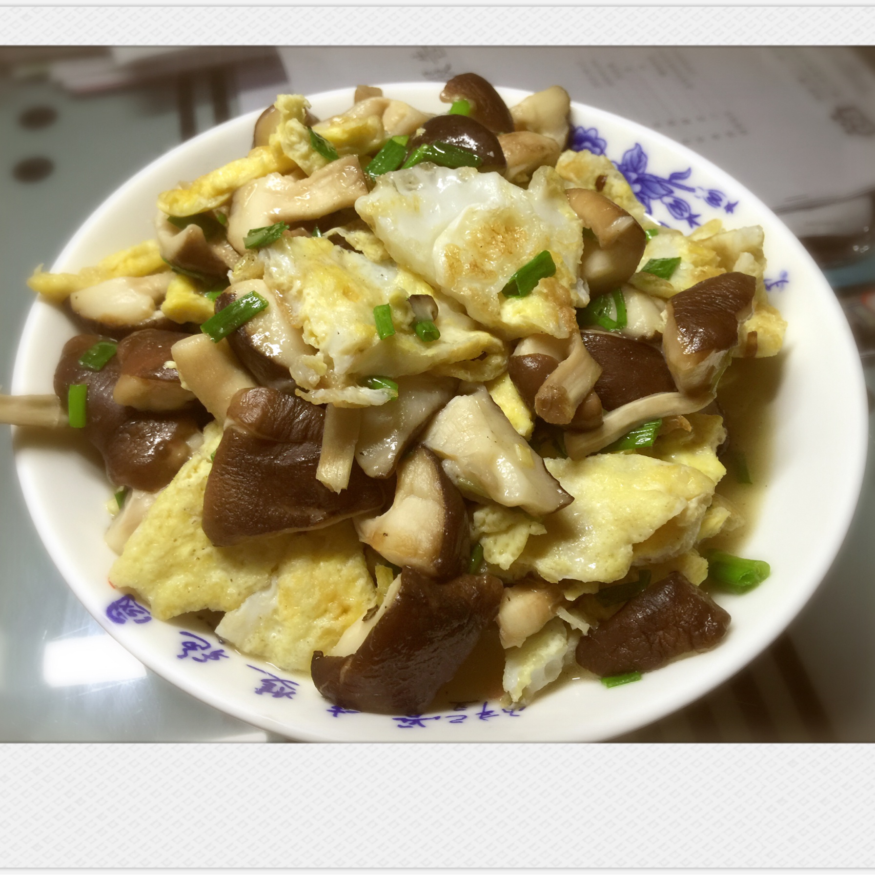 香菇炒蛋