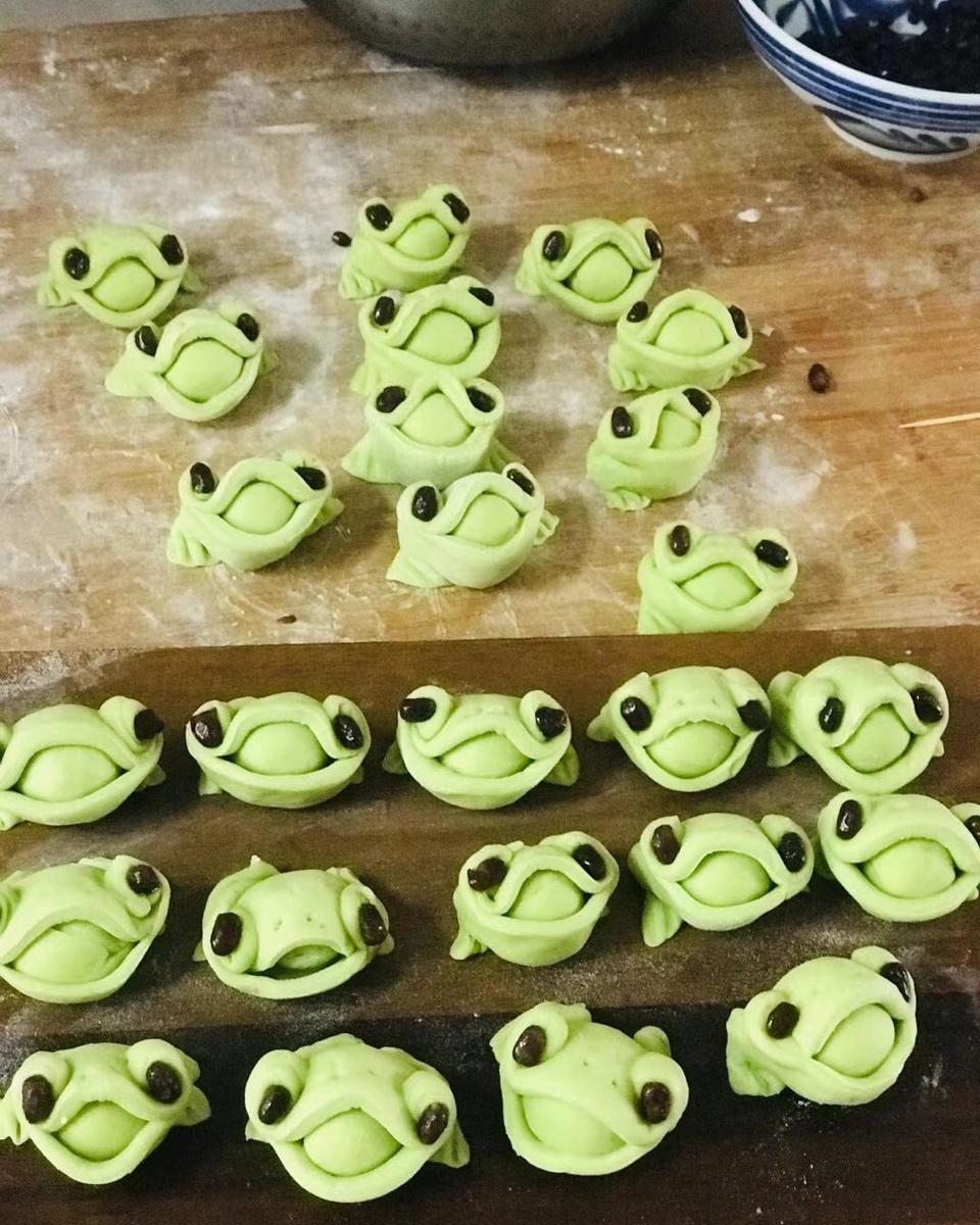 小青蛙🐸蒸饺