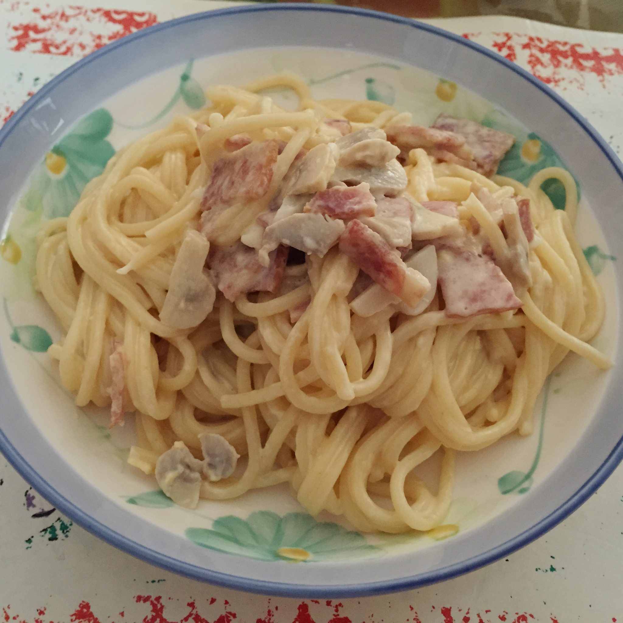 奶油培根意大利面（spaghetti）