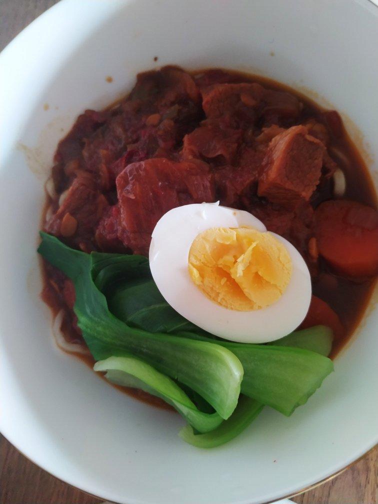 台湾牛肉面 Taiwan Noodles