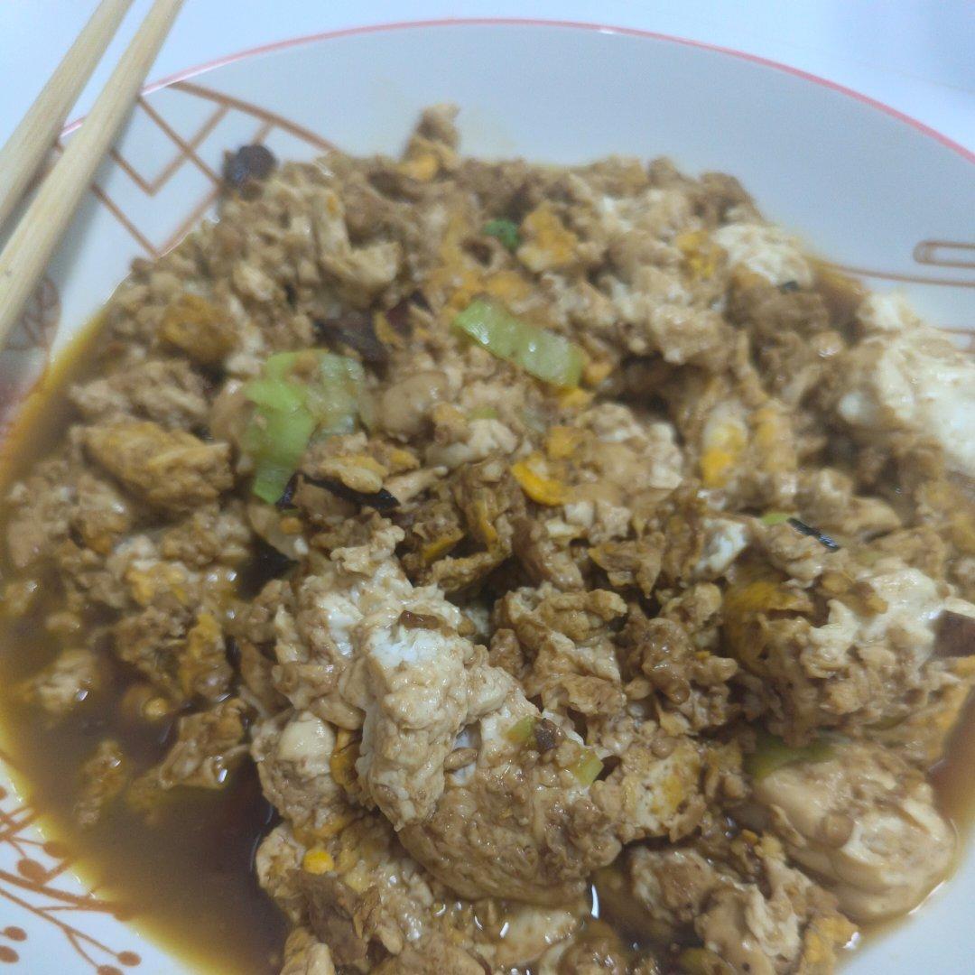 鸡蛋焖内脂豆腐